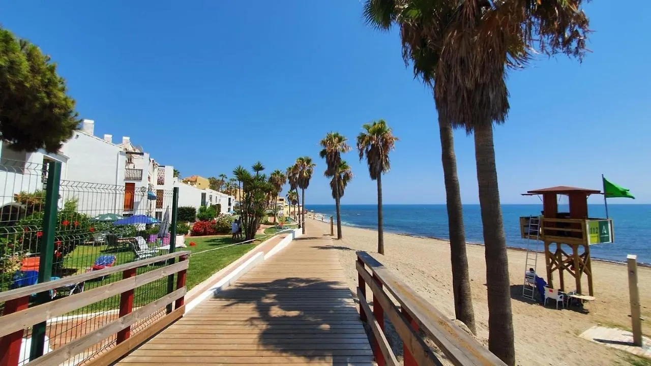 Apartment Miraflores, Beach Apartment, Apartamento En La Playa ! La Cala De Mijas